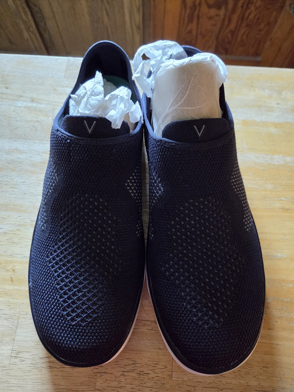 Vionic Men’s Black Slip-On Knit Sneakers